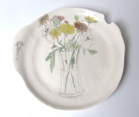 http://www.francesleeceramics.com/files/gimgs/th-10_30 cm plate-home flowers.jpg